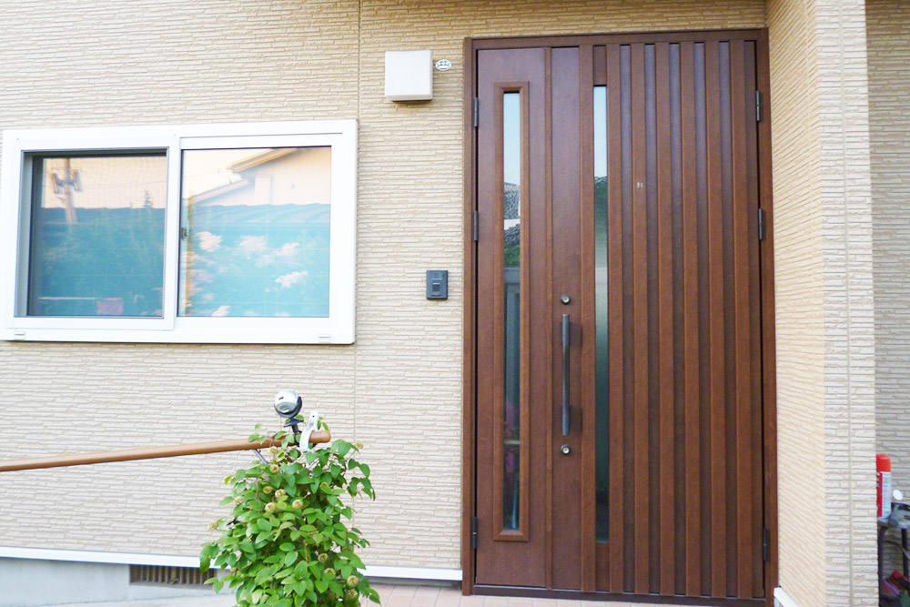 玄関ドア交換